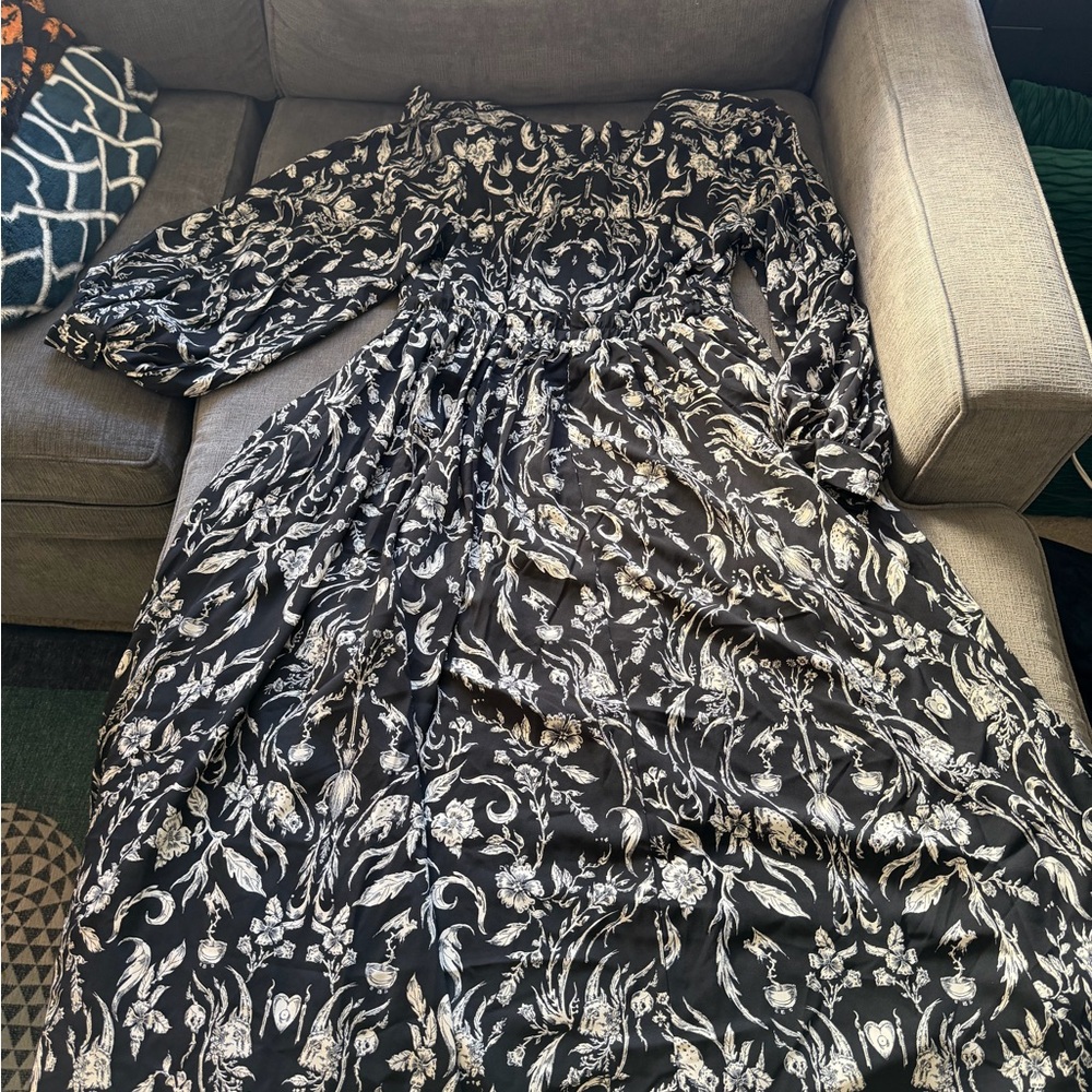 La Femme en Noir Belladonna Maxi Dress in Cottage Witch Toile Print - Picture 5 of 5